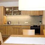 Bacher Apartment Zell am See