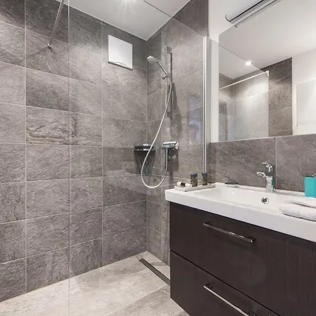 باتشر زيل أم سي